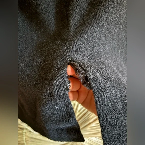 Dolce & Gabana Skirt - Picture 3 of 7